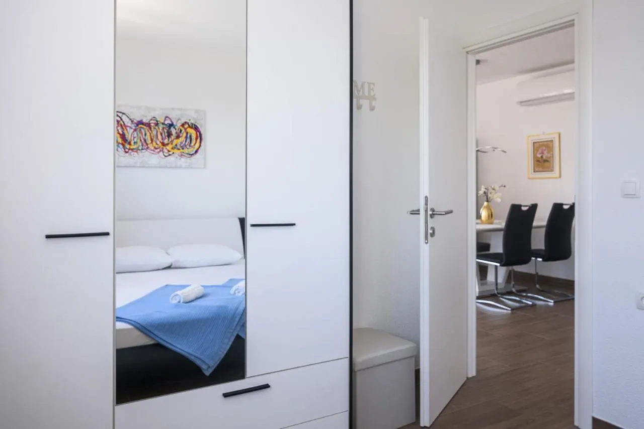 Apartman Tommy Trogir 0*,  Croatia