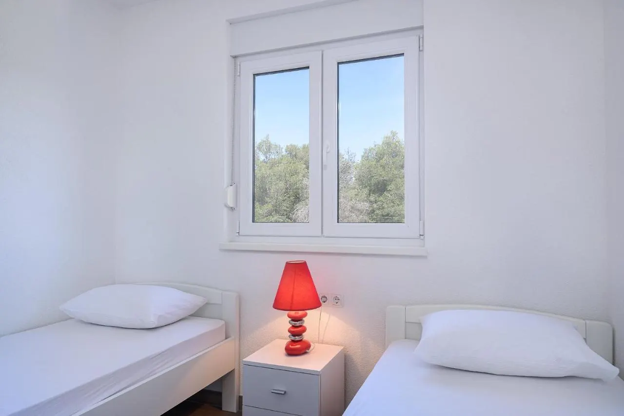Apartman Tommy Trogir Apartment