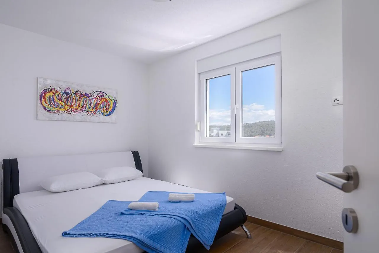 Apartment Apartman Tommy Trogir