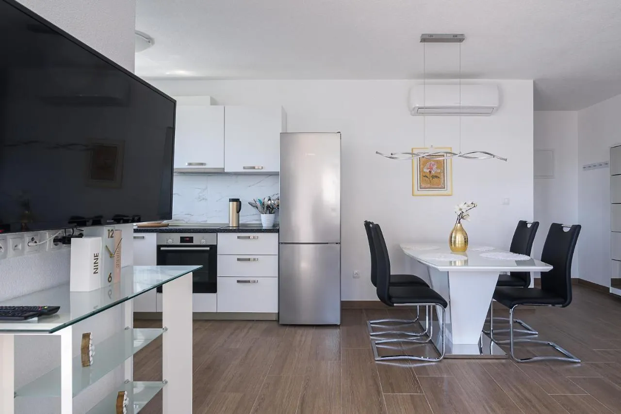Apartman Tommy Trogir Croatia